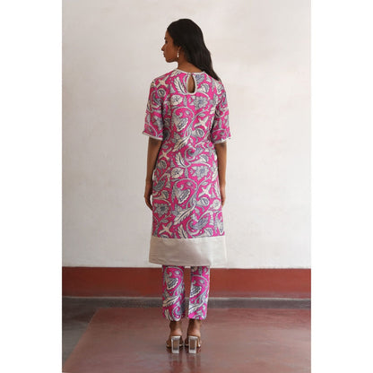 Saksham & Neharicka Pink Zinat Kurta with Pant (Set of 2)