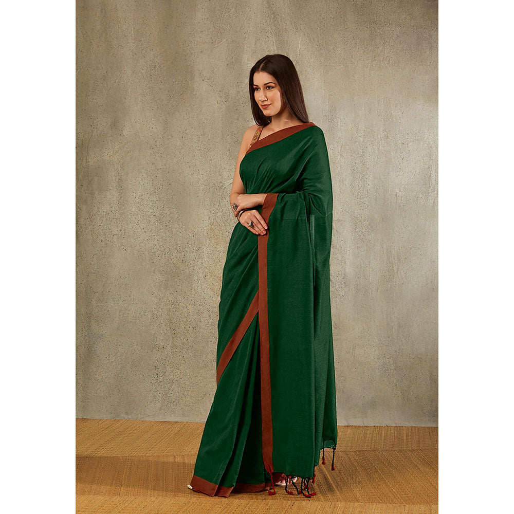 SALWAR STUDIO Green Cotton Solid Saree Without Blouse