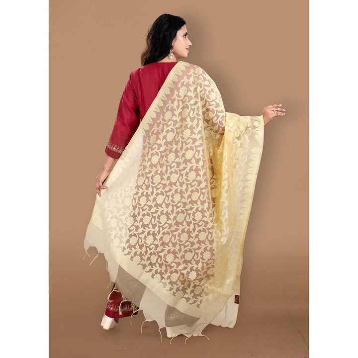 SALWAR STUDIO Gold Zari Woven Banarasi Brocade Dupatta