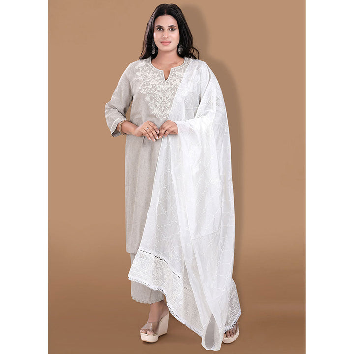 SALWAR STUDIO White Embroidered Dupatta