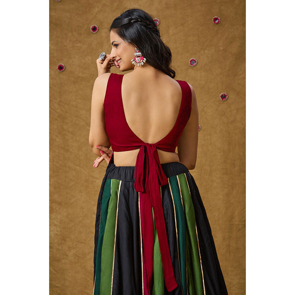 SALWAR STUDIO Maroon Mirror Work Readymade Padded Blouse