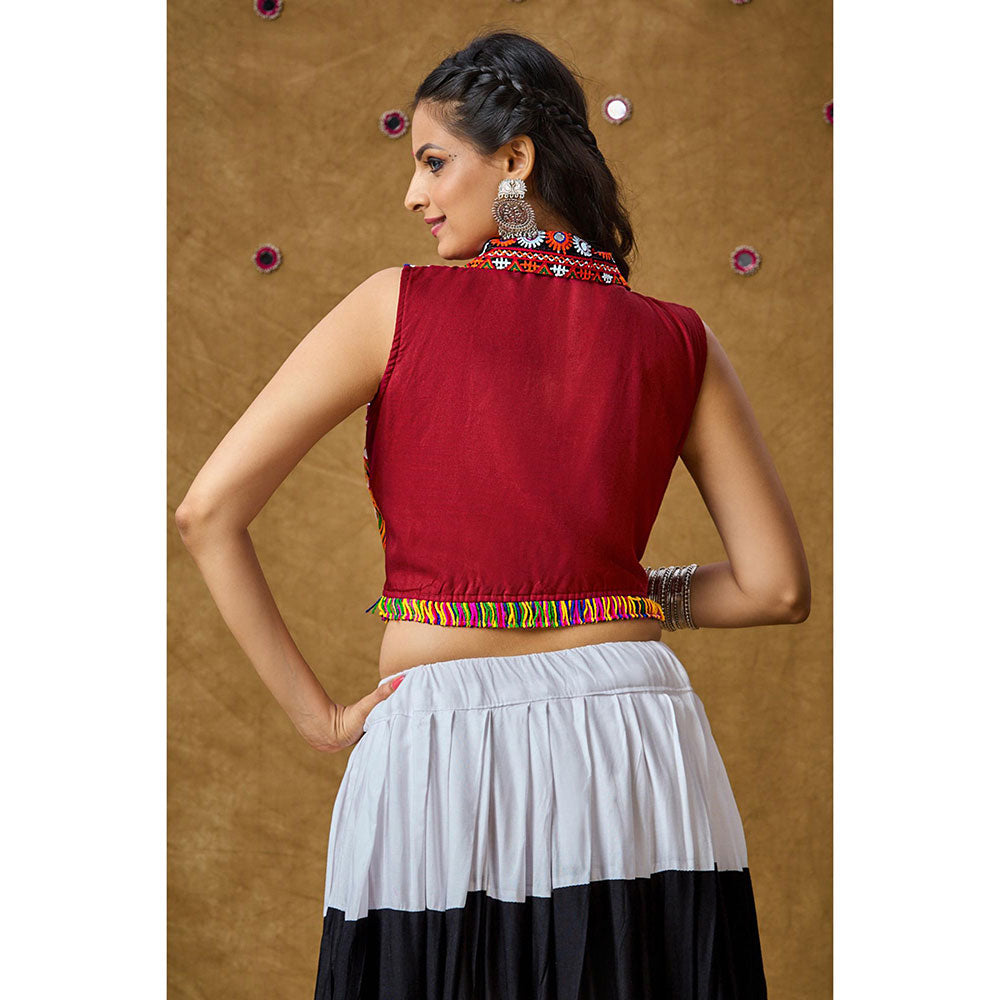 SALWAR STUDIO Maroon Mirror Work Readymade Padded Blouse