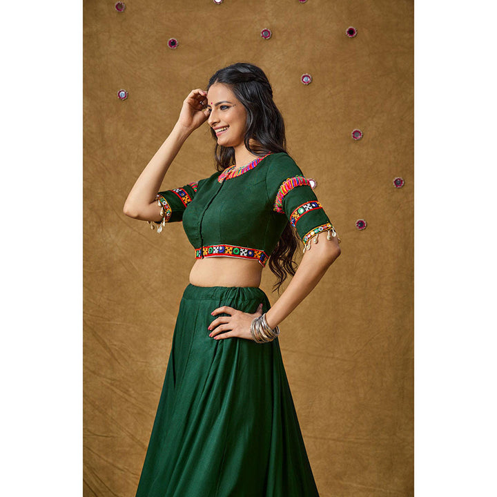 SALWAR STUDIO Green Mirror Work Readymade Padded Blouse