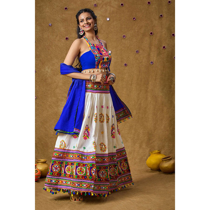 SALWAR STUDIO Blue Mirror Work Readymade Padded Blouse