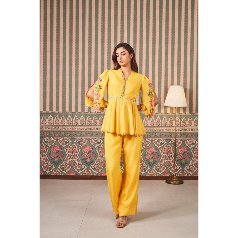 SAMMOHI BY MOKSHA & HIRAL Yellow Hand Embellishments Co-Ord (Set of 2)