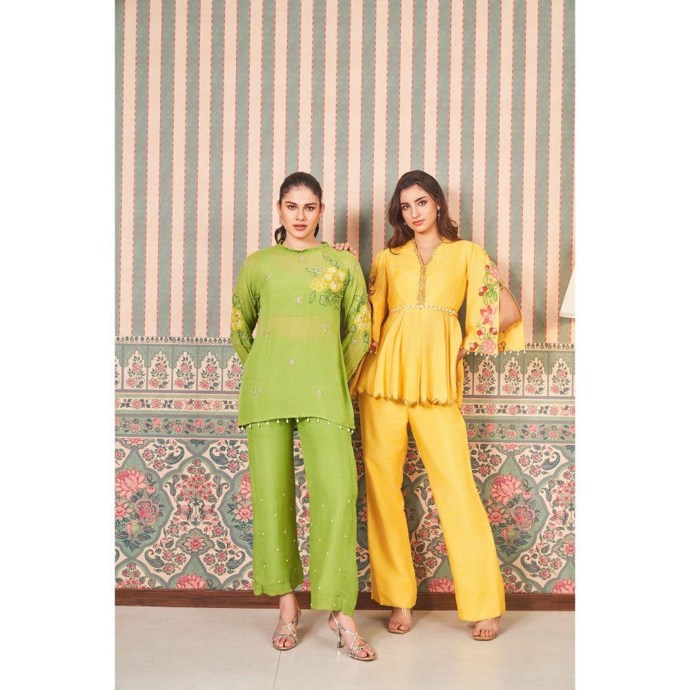 SAMMOHI BY MOKSHA & HIRAL Yellow Hand Embellishments Co-Ord (Set of 2)