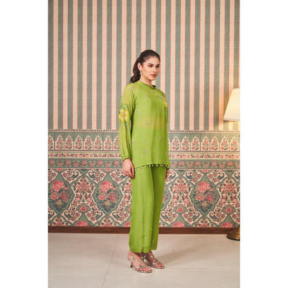 SAMMOHI BY MOKSHA & HIRAL Green Applique Hand Embroidery Co-Ord (Set of 2)