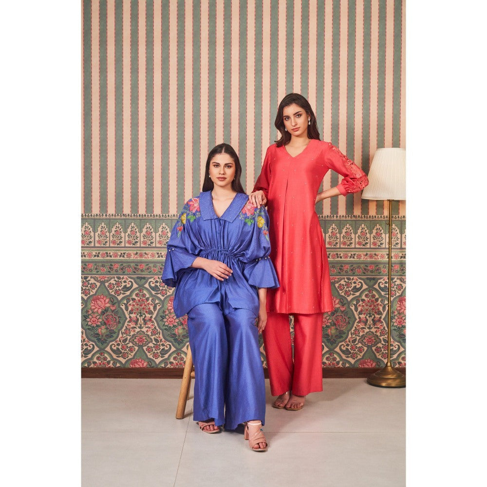 SAMMOHI BY MOKSHA & HIRAL Coral Cut Work Embroidered Kurta with Pant (Set of 2)