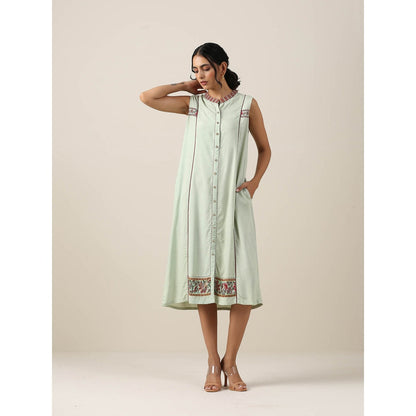 Samvrih Green Border Print Sleeveless Dress