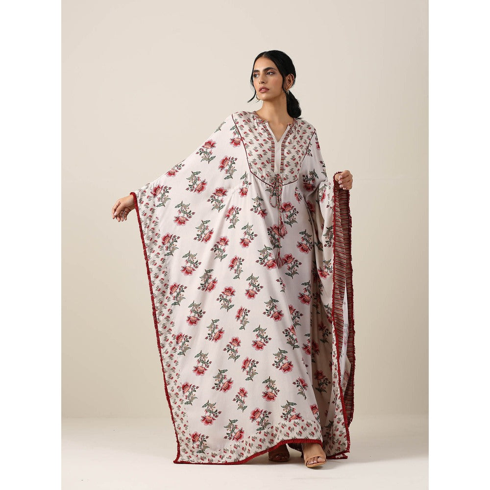 Samvrih Off White Print Kaftan