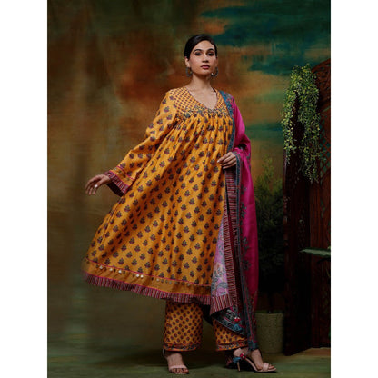 Samvrih Yellow Swarn Boota Kurta with Pant and Dupatta (Set of 3)