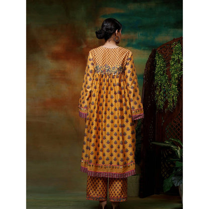 Samvrih Yellow Swarn Boota Kurta with Pant and Dupatta (Set of 3)