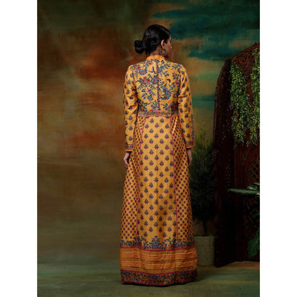 Samvrih Yellow Swarn Hiran Ghera Dress