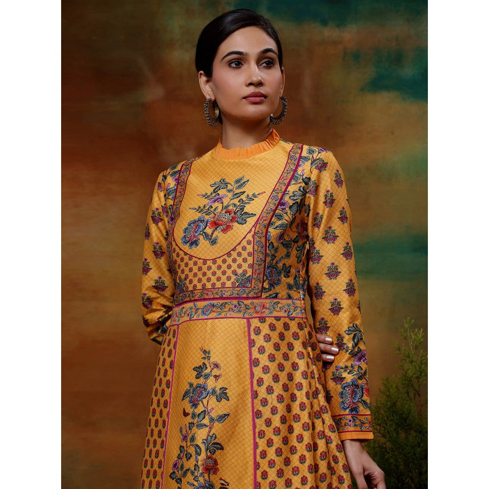 Samvrih Yellow Swarn Hiran Ghera Dress