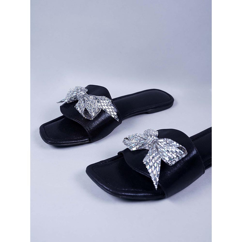 Sana K Luxurious Footwear Silver Sunshine Bow Flats