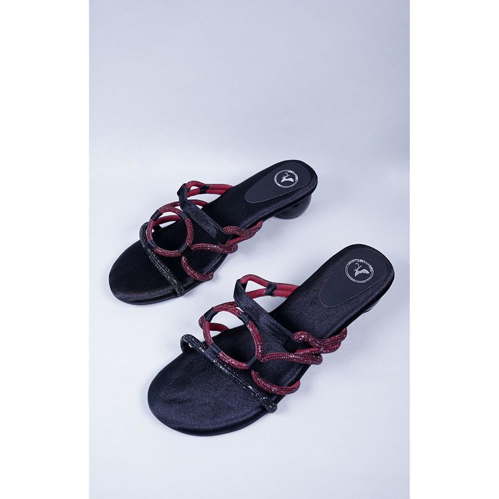 Sana K Luxurious Footwear Black Snitch Sandals
