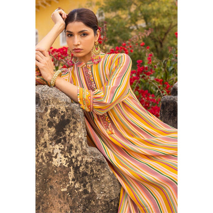 Sandhya Shah Yellow Ode Kurta with Pant (Set of 2)