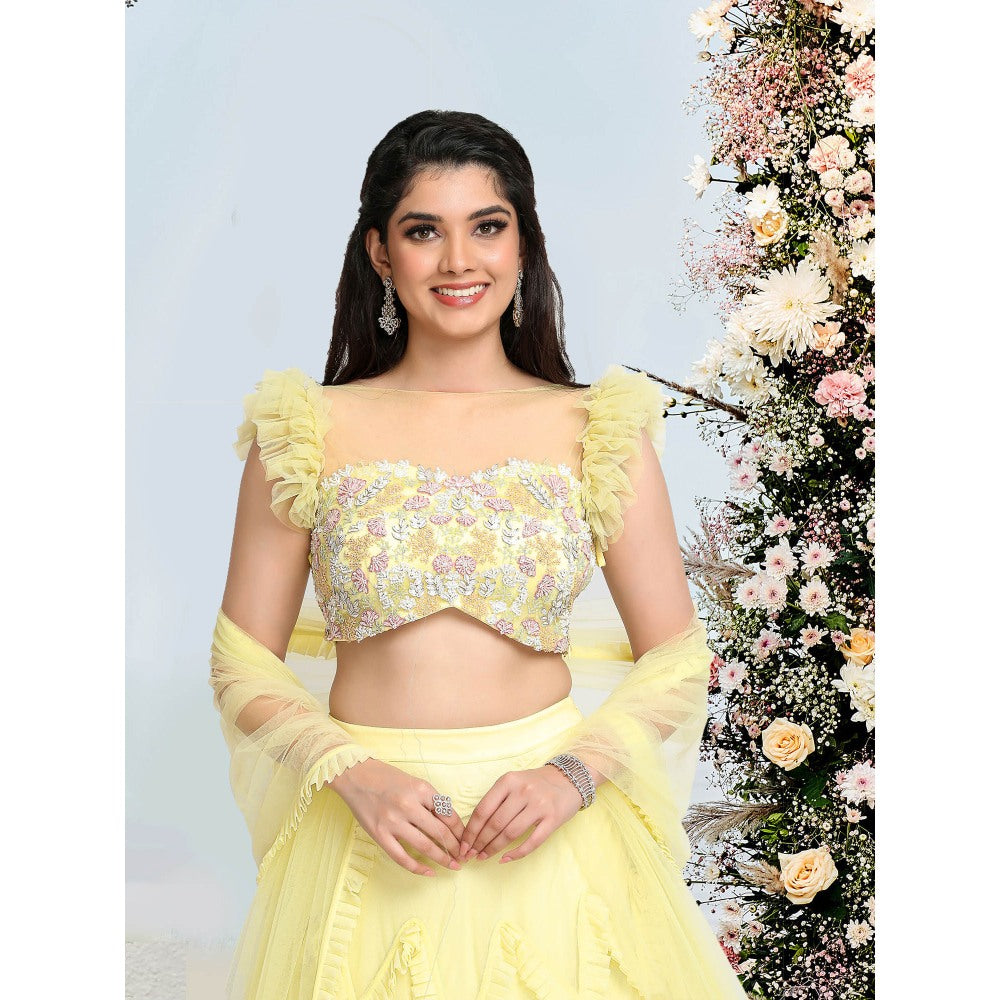 Sanjana Thakur Yellow Lehenga with Blouse and Dupatta (Set of 3)