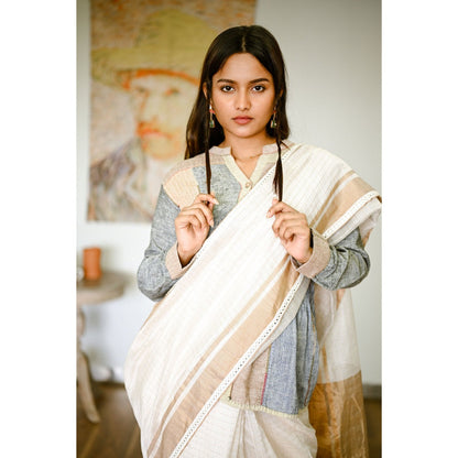 SARI KI ALMARI White Checkered Handwoven Pure Cotton Silk Saree with Unstitched Blouse