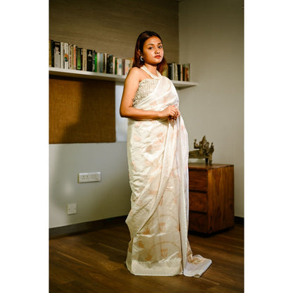 SARI KI ALMARI Off-White Silk Handwoven Rabbit Saree with Unstitched Blouse