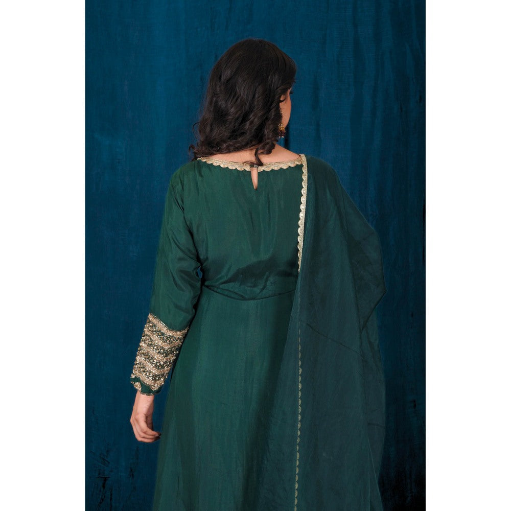 SAUBHAGYA Green Upada Silk Kurta with Palazzo and Dupatta (Set of 3)