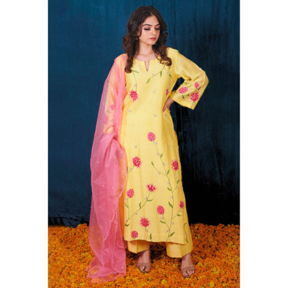 SAUBHAGYA Yellow Silk Chanderi Floral Embellished Kurta with Pant and Dupatta (Set of 3)