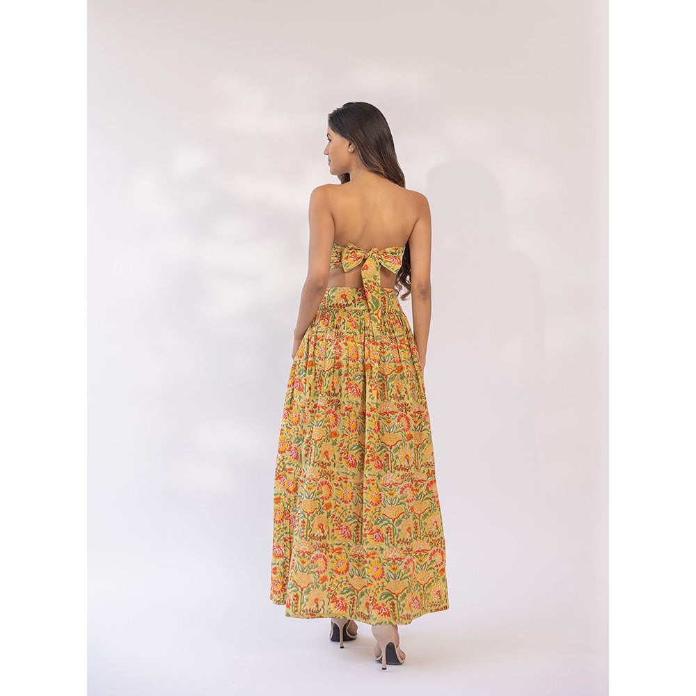 SHAAKHA Mustard Floral Printed Sleeveless Strapless Tube Bandeau With Skirt (Set of 2)