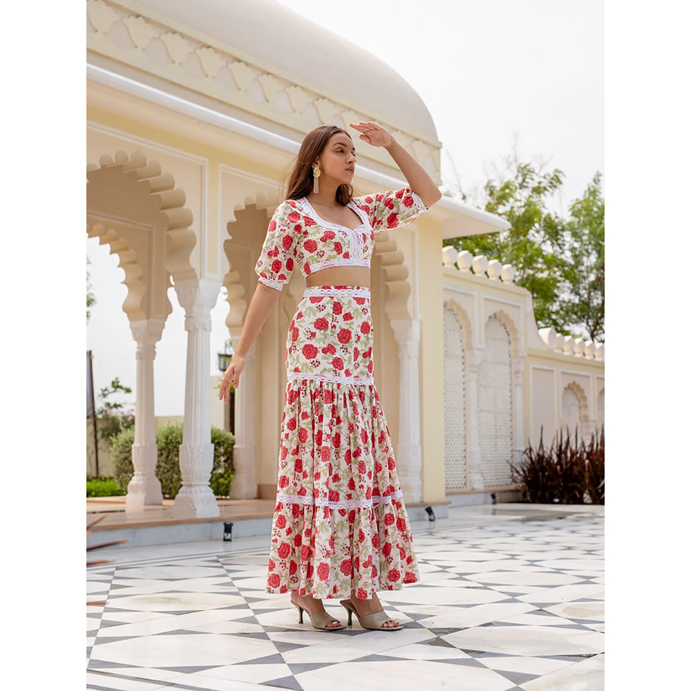 SHAAKHA Multi-Color Floral Printed Puff Sleeves Sweetheart Crop Top With Skirt (Set of 2)