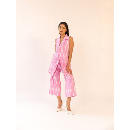 SHAAKHA Pink Printed Sleeveless Notched Lapel Jacket With Pant (Set of 2)
