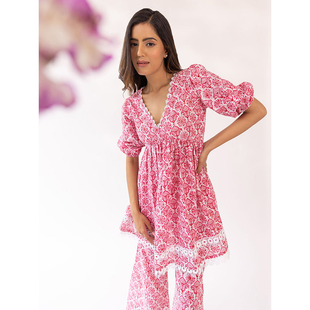 SHAAKHA Pink Floral Printed Puff Sleeves V-Neck Kurta With Pant (Set of 2)