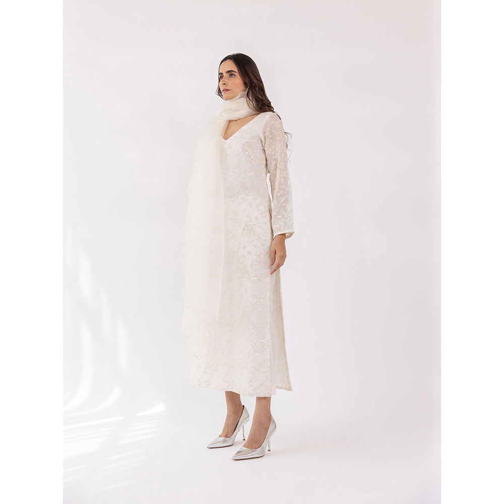 SHAAKHA White Sequined Embroidered Full Sleeves V-Neck Kurta With Pant & Dupatta (Set of 3)