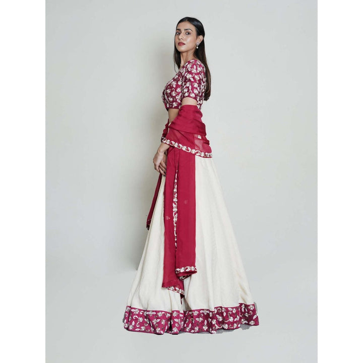 Shahmeen Husain Wine Embellished Lehenga (Set of 3)