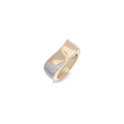 Shaze Classic Unique Ring Made of Brass Cubic Zirconina Stones Ring Size 6