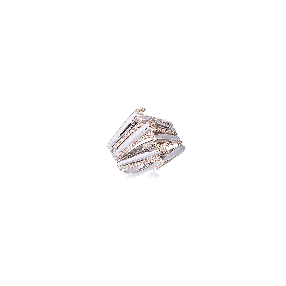 Shaze Interlocked Minimalistic Cubic Zirconina Ring Size 6