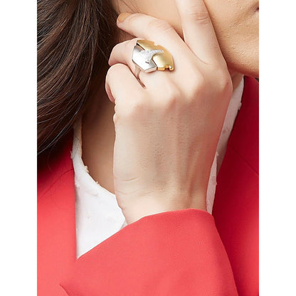 Shaze Centre Cut Ring For Women