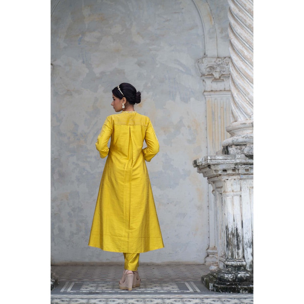 Sheela Suthar Acacia Yellow Asymmetric Kurta with Slip and Pant (Set of 3)
