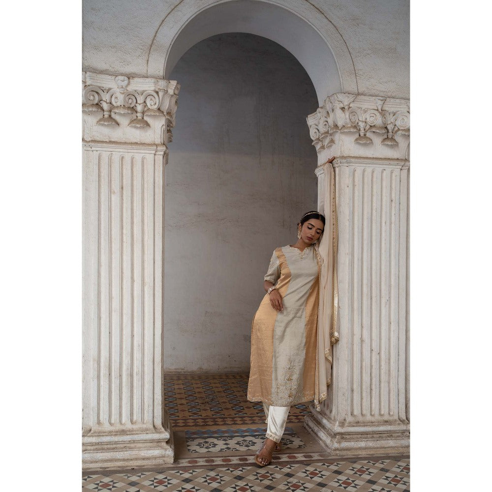 Sheela Suthar Ivory Kurta with Pant and Dupatta (Set of 3)