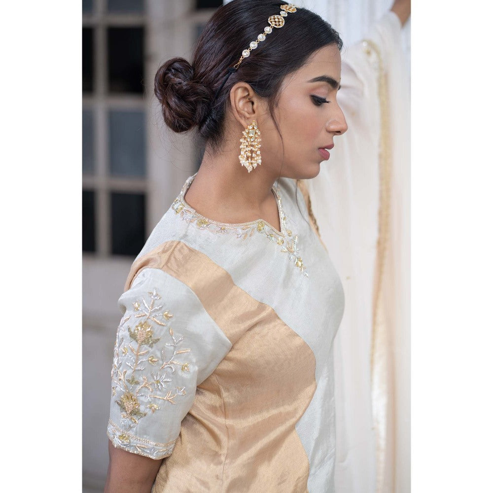 Sheela Suthar Ivory Kurta with Pant and Dupatta (Set of 3)