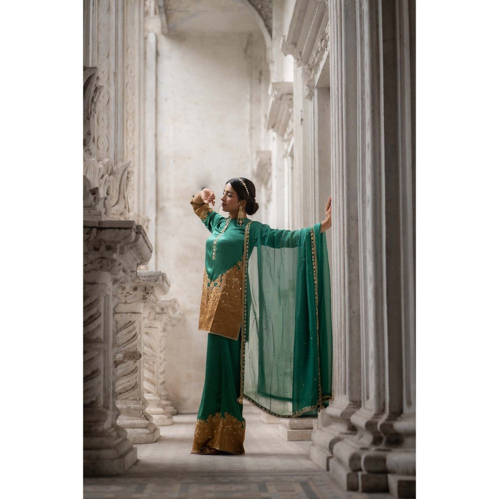 Sheela Suthar Green Short Kurti with Palazzo and Dupatta (Set of 3)