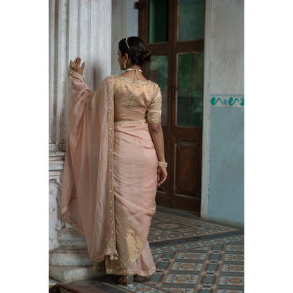 Sheela Suthar Gold Saree with Stitched Blouse