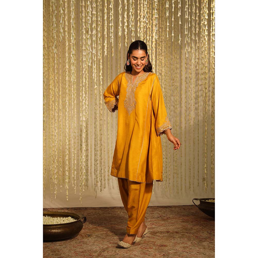 Sheetal Batra Mehnaaz Kurta & Salwar-Mustard (Set of 2)