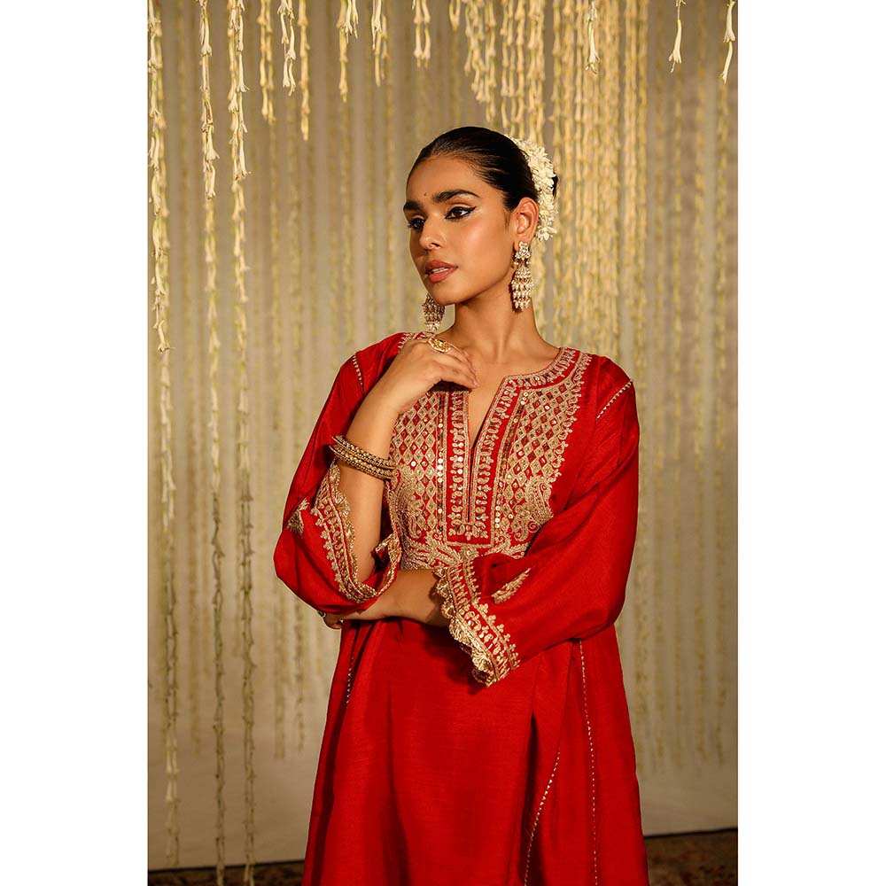 Sheetal Batra Mehreen Kurta & Salwar-Red (Set of 2)