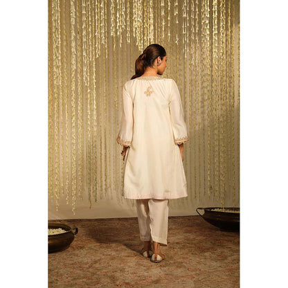 Sheetal Batra Meher Kurta & Salwar-Ivory (Set of 2)