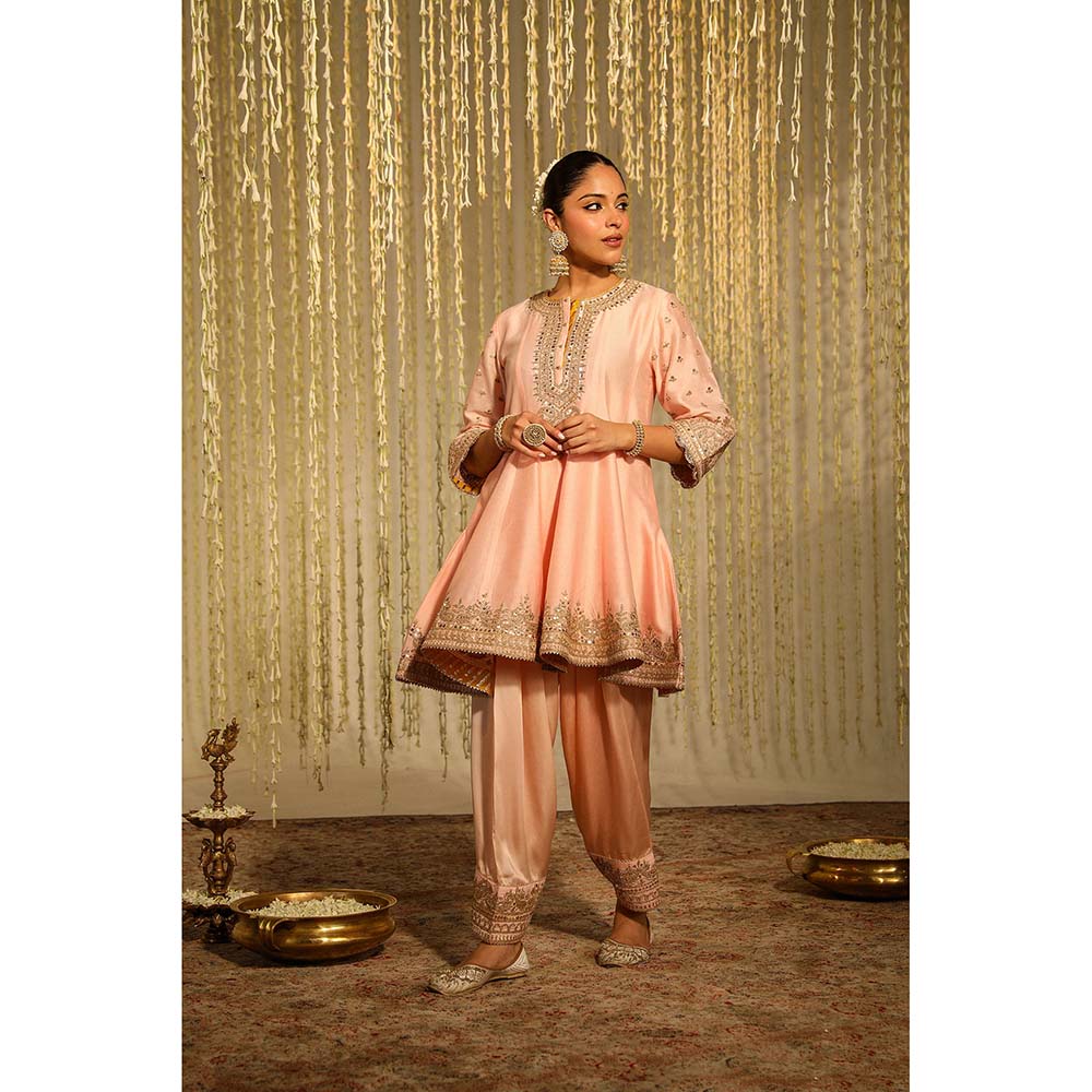 Sheetal Batra Warizah Kurta & Salwar with Dupatta-Pink (Set of 3)