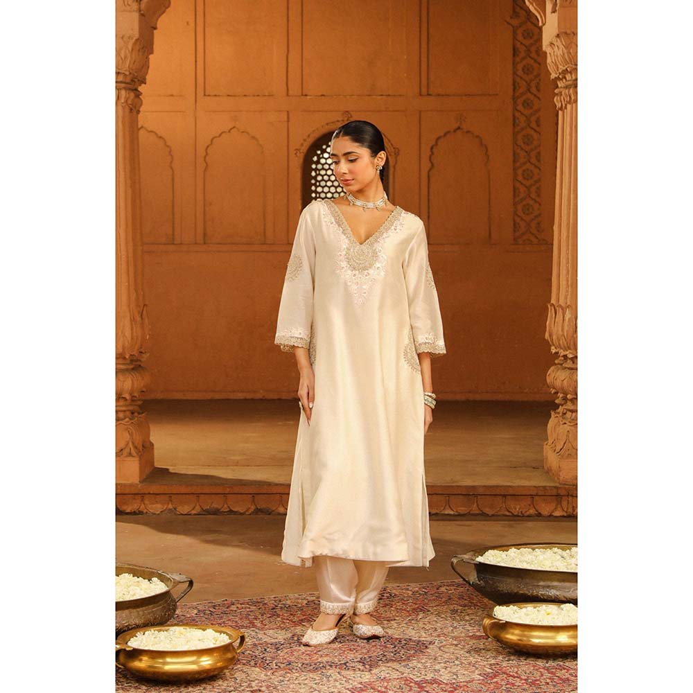 Sheetal Batra Ivory Kurta With Pant (Set of 2)