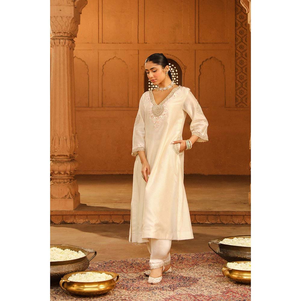 Sheetal Batra Ivory Kurta With Pant (Set of 2)