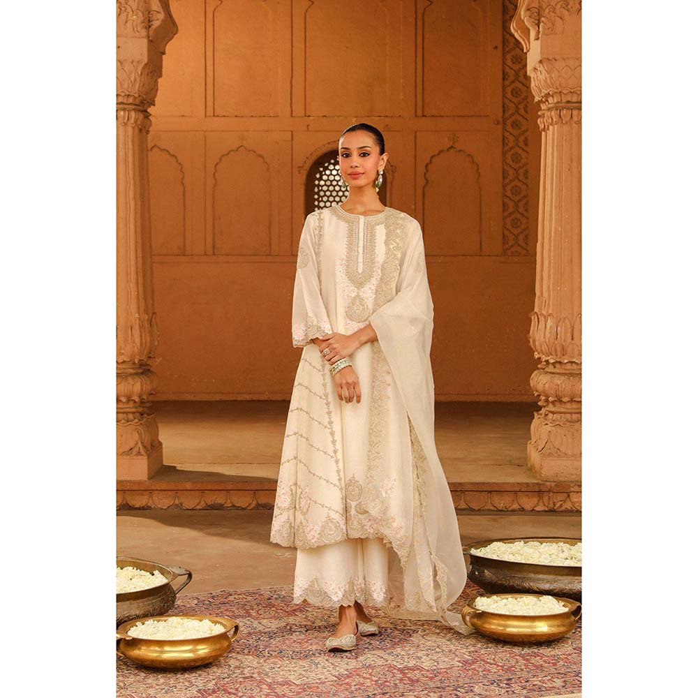 Sheetal Batra Ivory Kurta With Palazzo And Dupatta (Set of 3)