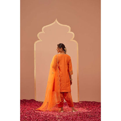 Sheetal Batra Orange Kurta With Salwar And Dupatta (Set of 3)