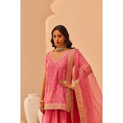 Sheetal Batra Pink Faiza Kurta With Lehenga And Dupatta (Set of 3)