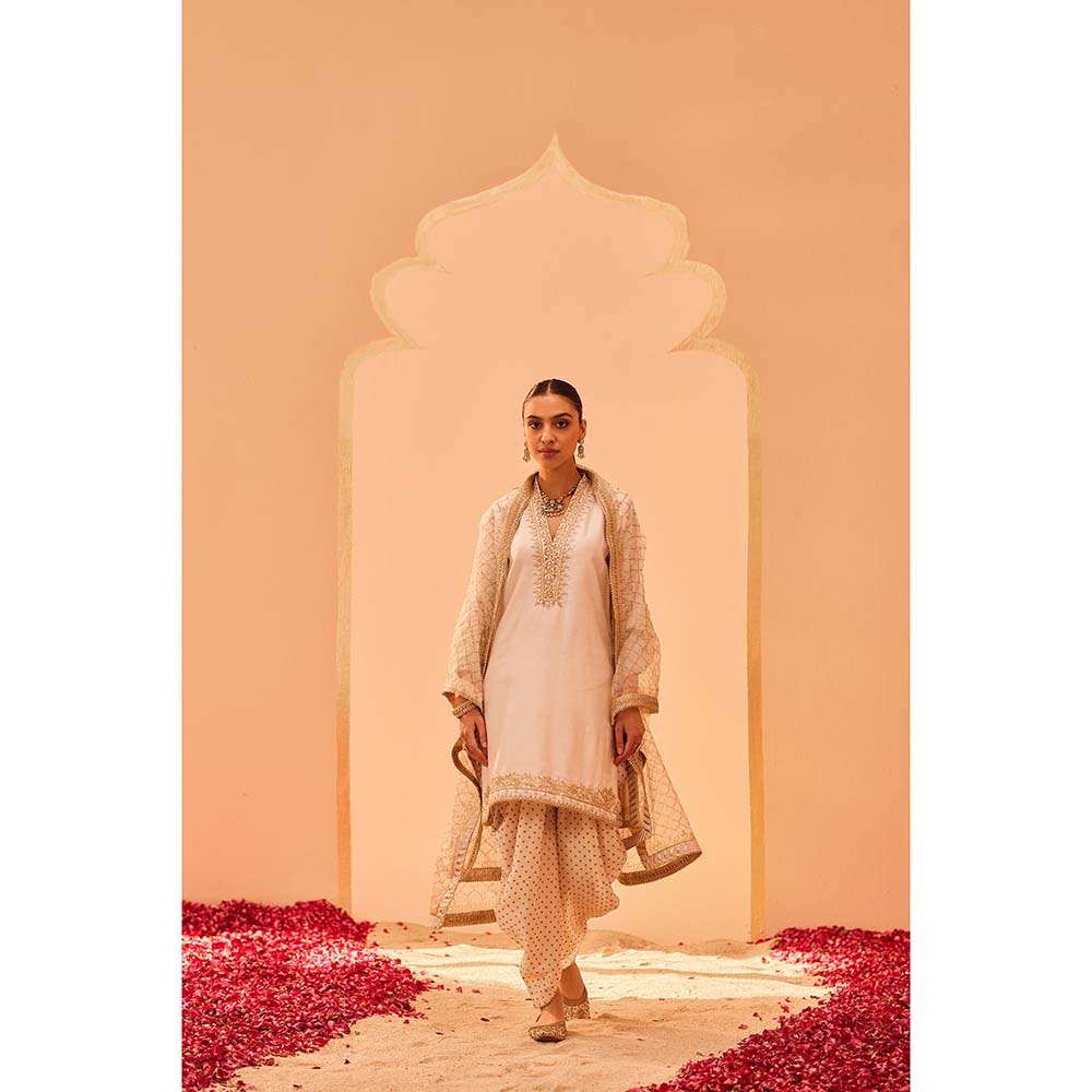 Sheetal Batra Daisy Ivory Kurta With Dhoti And Dupatta (Set of 3)